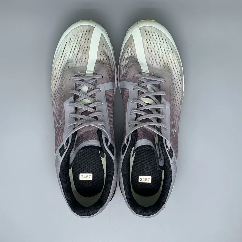 On Cloudflow Running Shoes Men’s‎ Sz 10